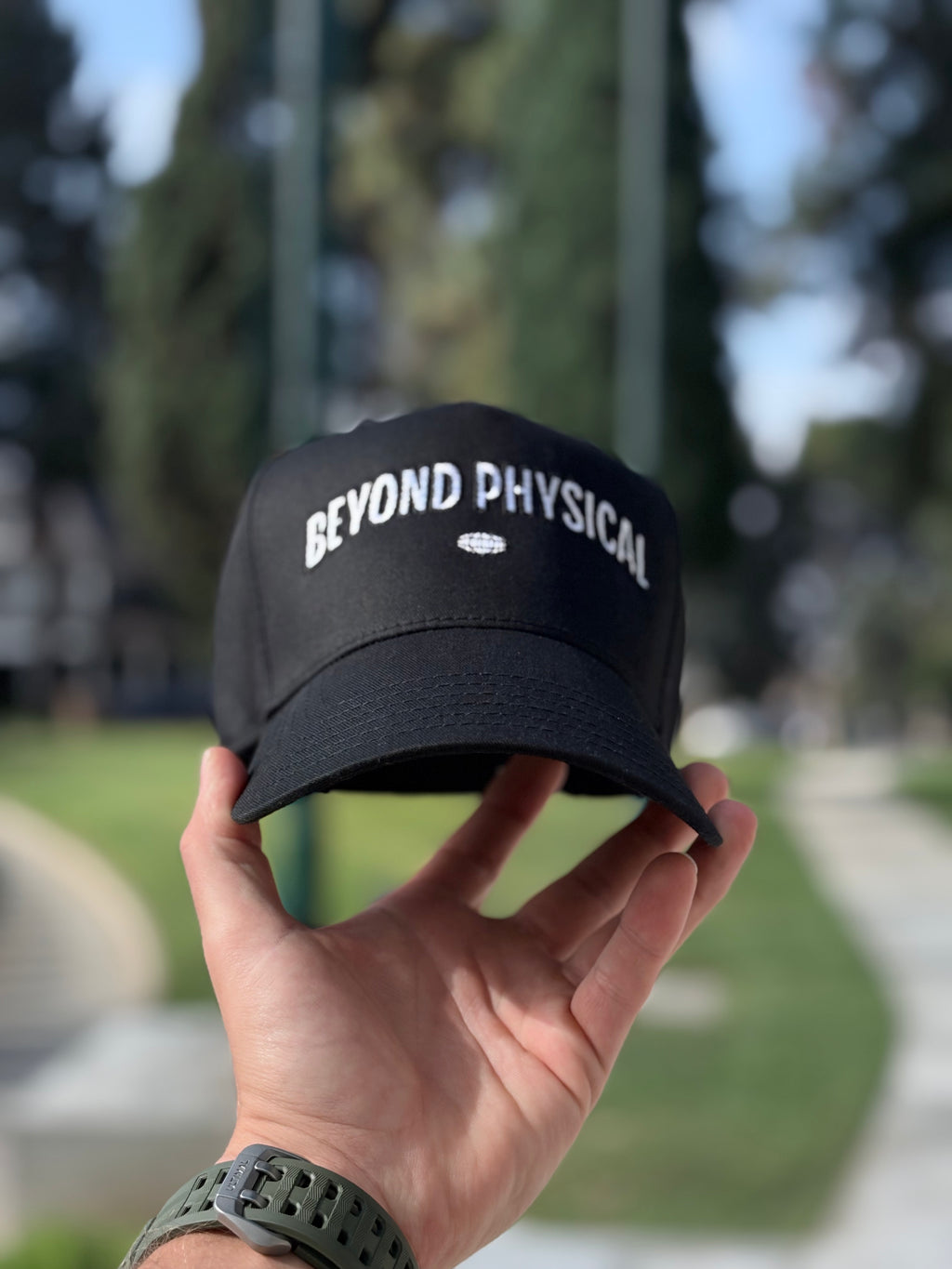 Beyond Physical Black Hat Minimalistic